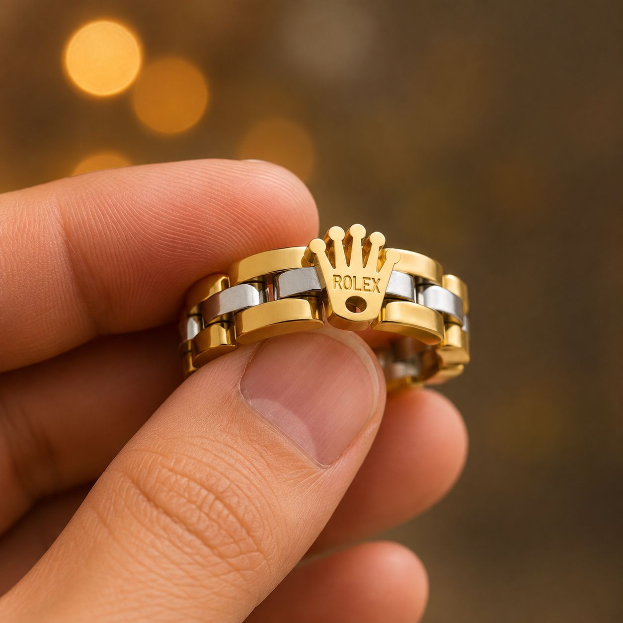 Luxury Crown Motif Stainless Steel Link Chain Ring